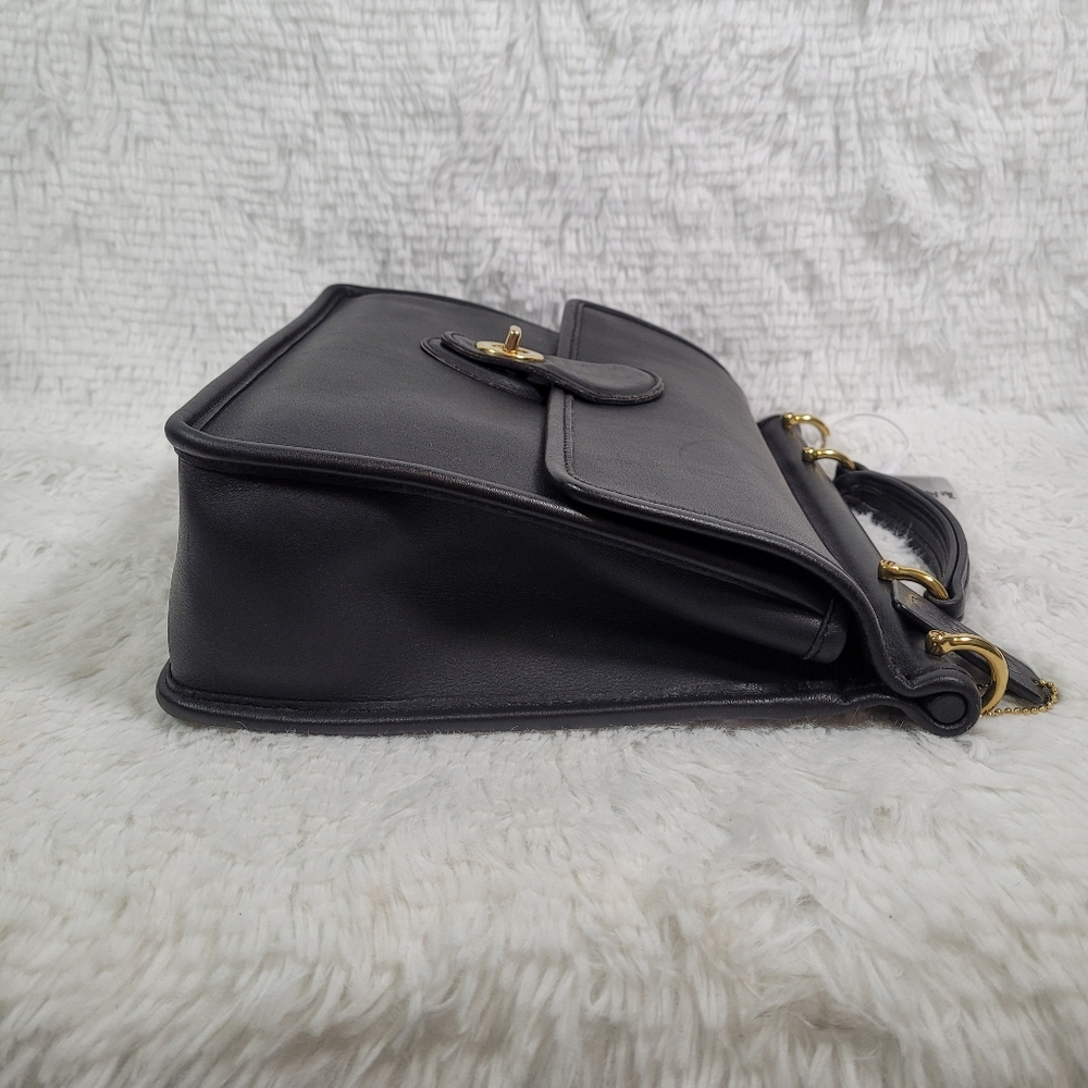 SOLD!!! Black Vintage Coach Willis Bag #9927 - Picture 3 of 9